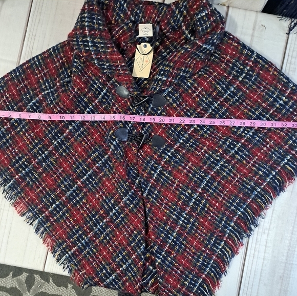 2 FOR 20 SALE St. John’s Bay Plaid Fringe Toggle Button Poncho One Size - Picture 6 of 11